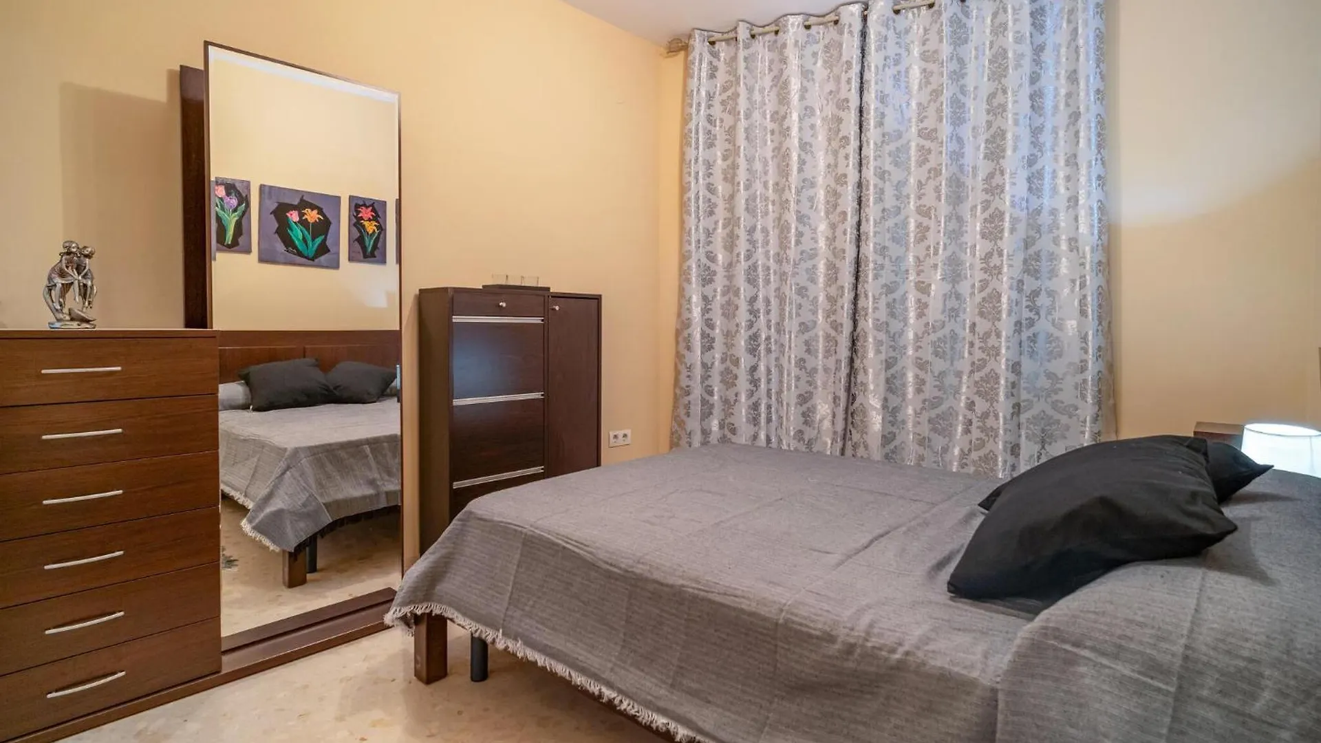 Beautiful Apartment In Motril With Wifi