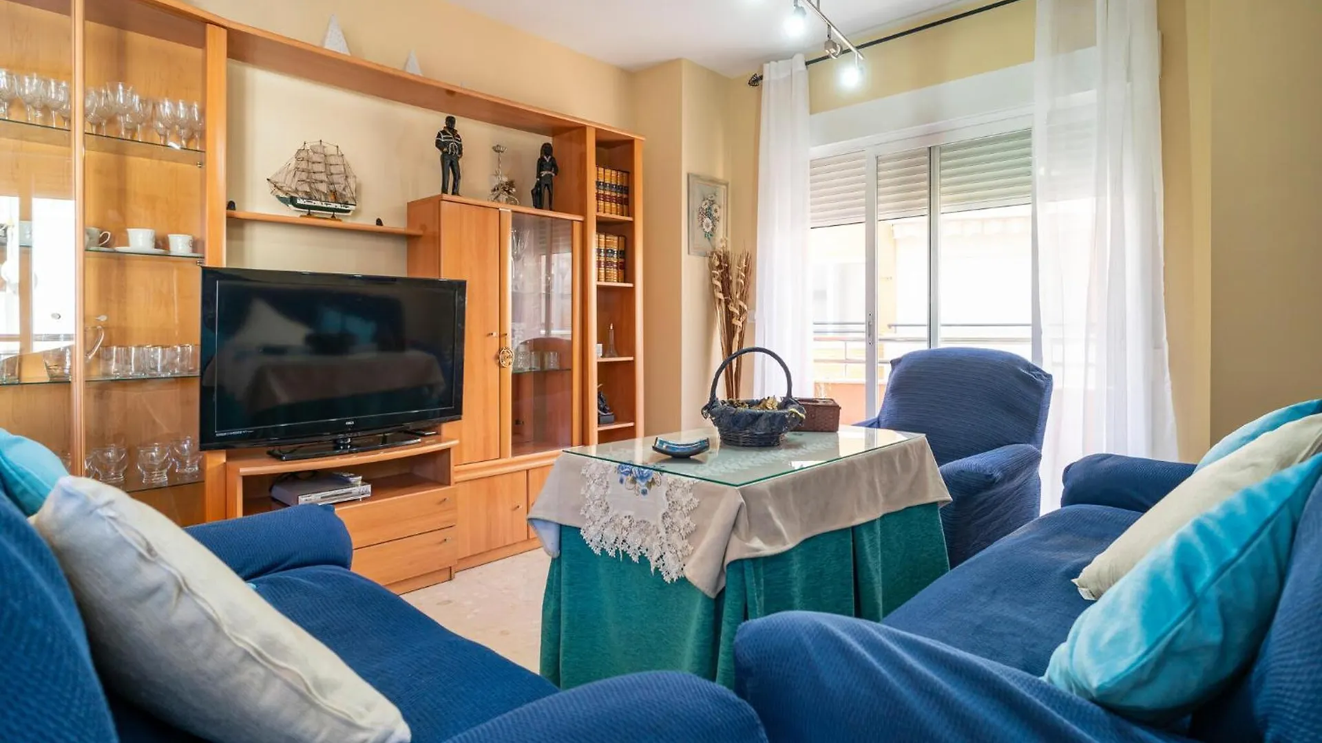 Beautiful Apartment In Motril With Wifi
