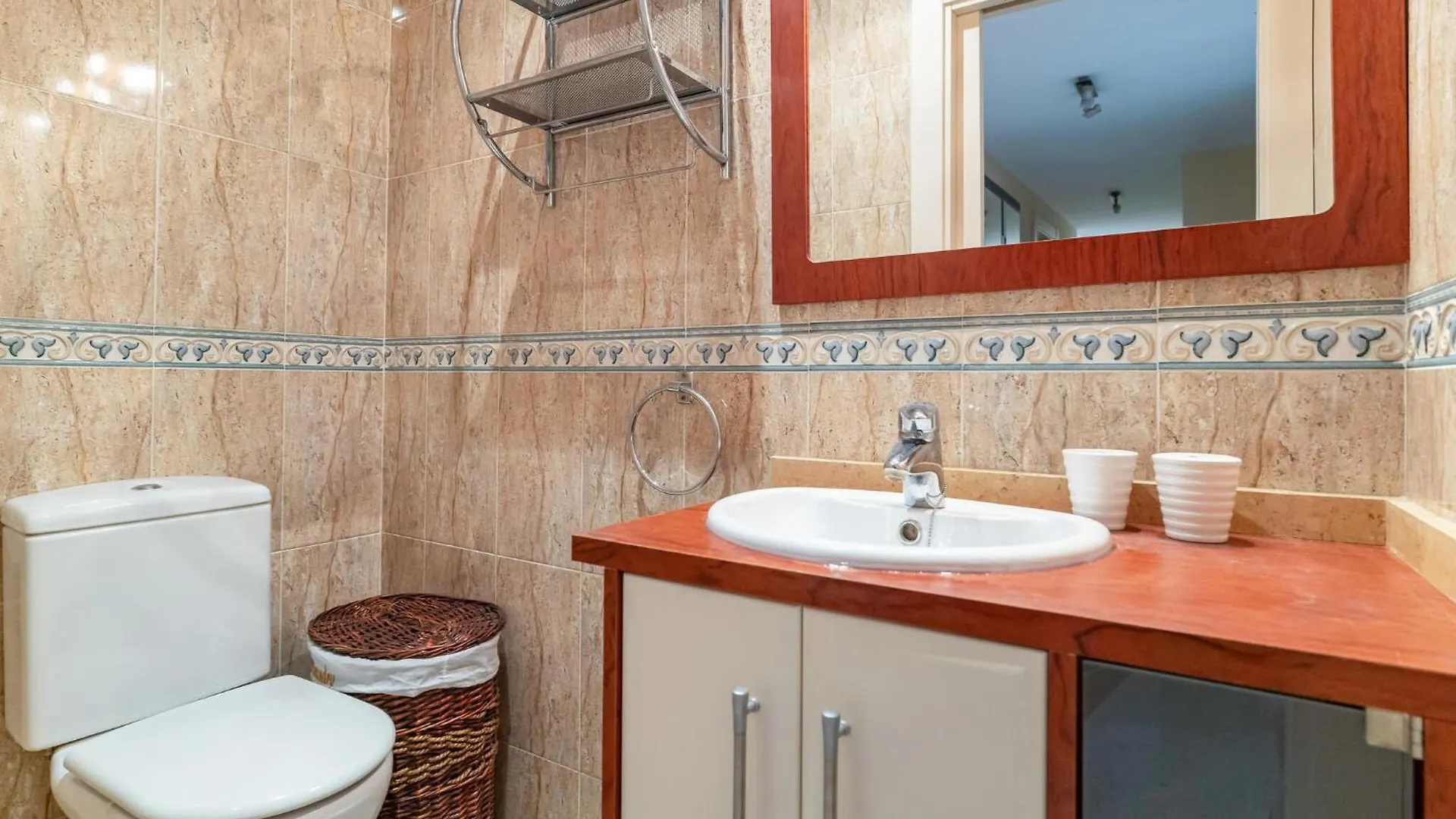 Beautiful Apartment In Motril With Wifi